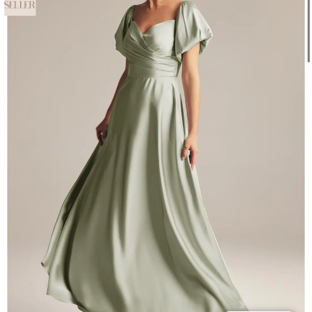 NWOT AW bridal sage green dress